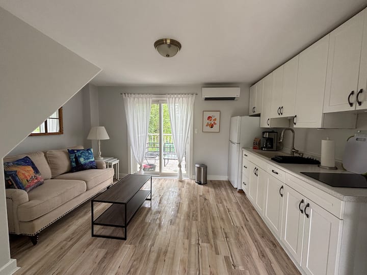 Winchester House Loft Apartment - Digby
