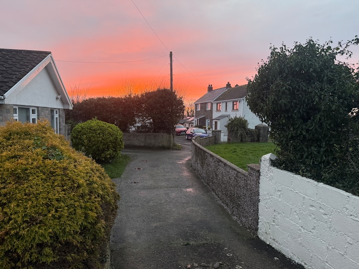 Your Own Double Bedroom In A Bungalow - Haverfordwest