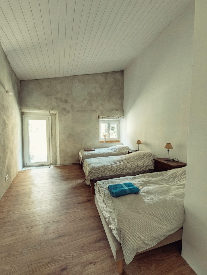 غرفة النوم 1