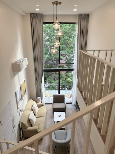 Elegant 6BR Sathon Penthouse • Luxe Comfort