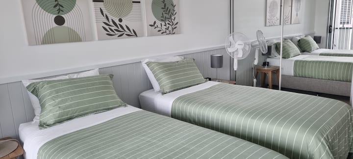 غرفة النوم 2