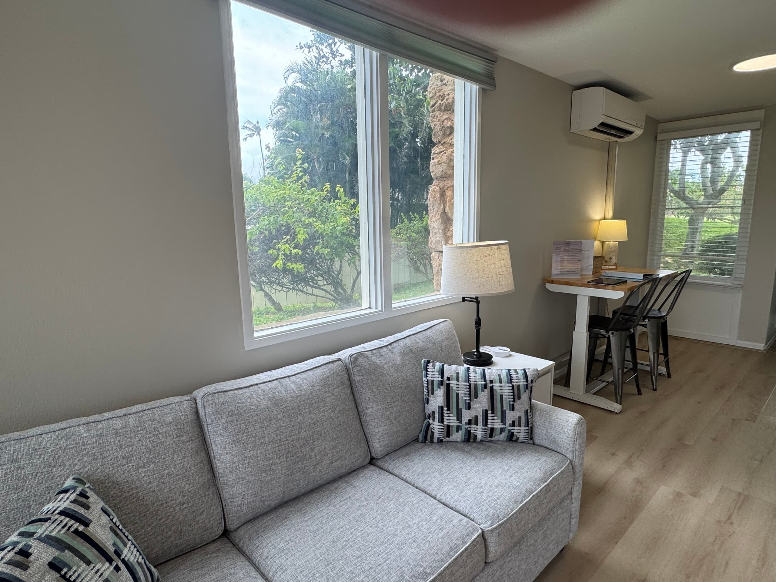 Condo in Kahuku · ★4.67 · Studio · 2 beds · 1 private bath - Image 5