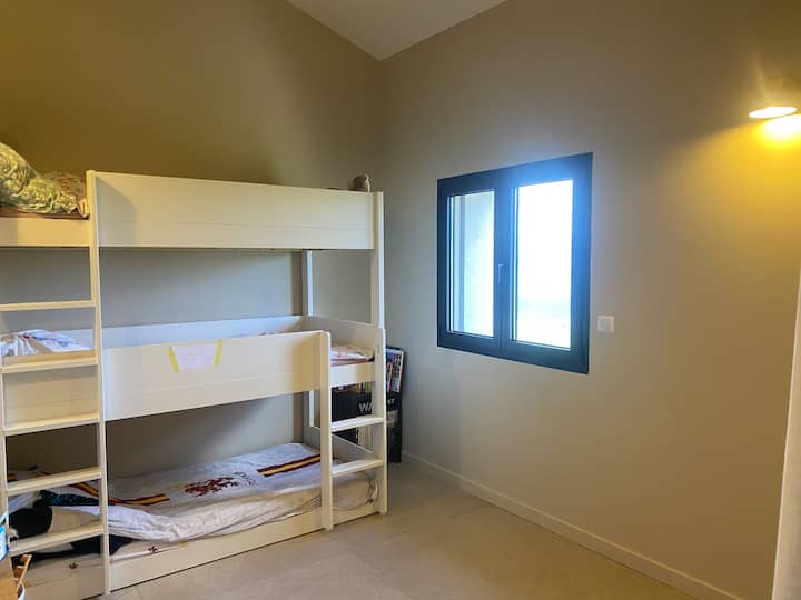 غرفة النوم 2