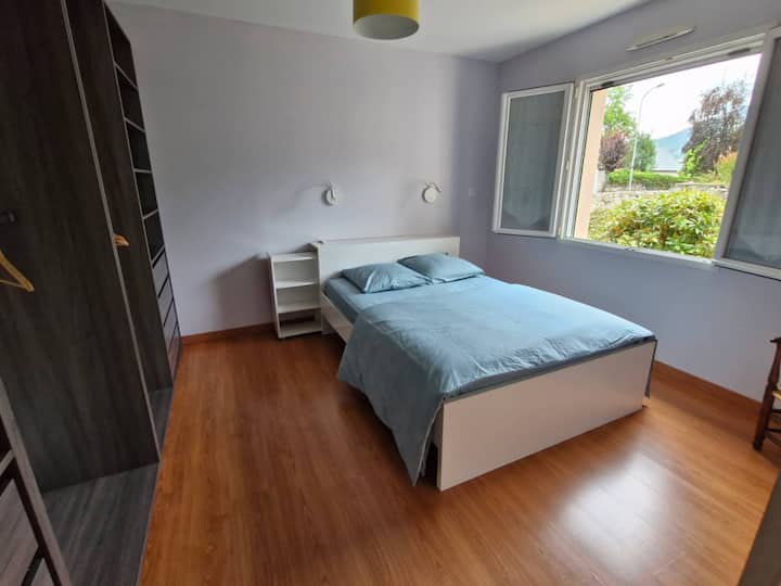 Долна спална соба