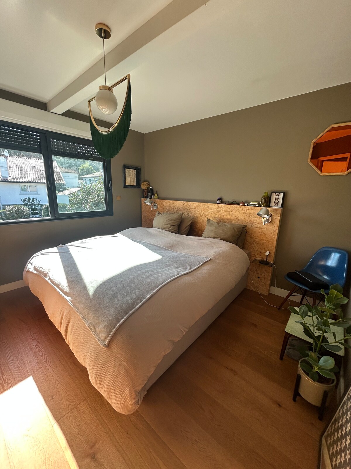 საძინებელი 2