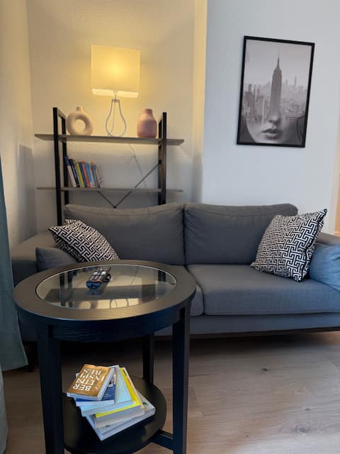 Beliebte Airbnb-Anzeige: Modern Berlin Mitte Flat | Quiet & Central in Mitte