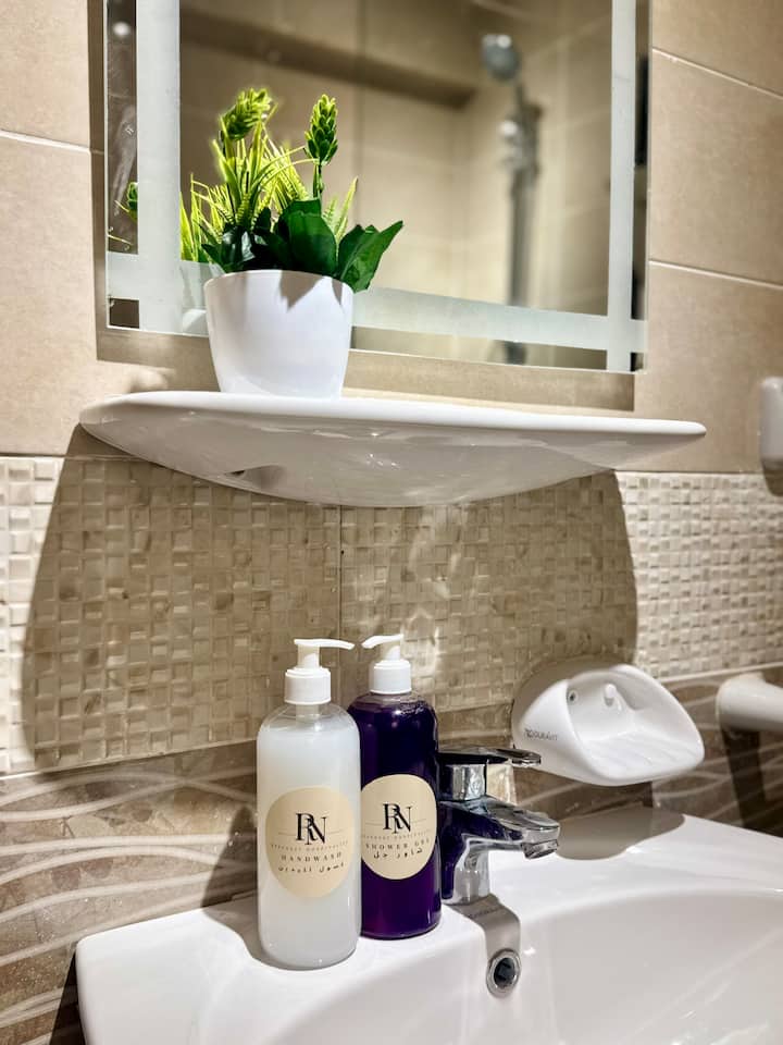 Heaven 2 BDR In Rehab City: Full bathroom 1