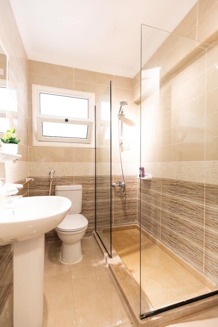Heaven 2 BDR In Rehab City: Full bathroom 1