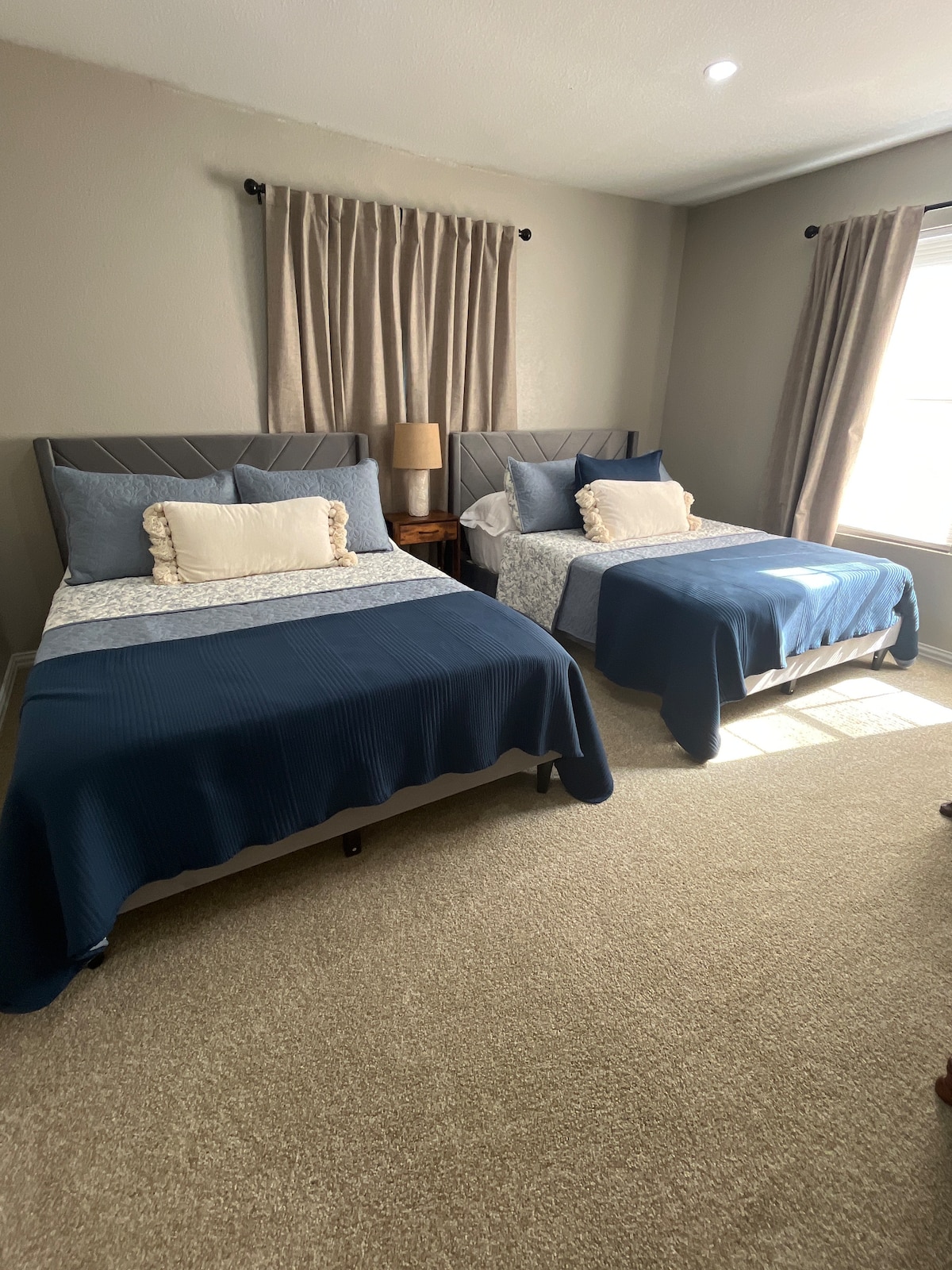 غرفة النوم 1