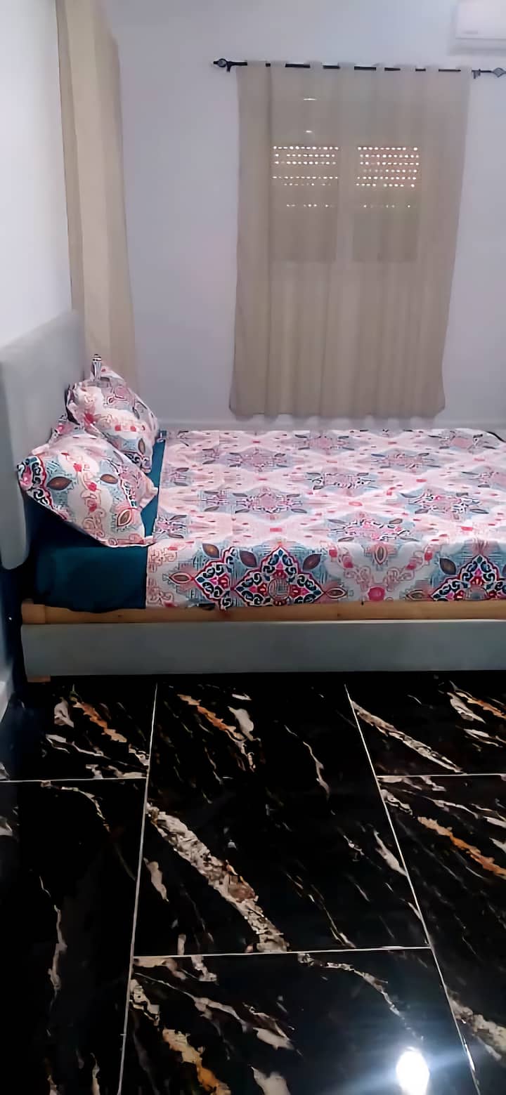 غرفة النوم 2