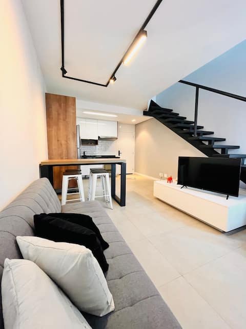 Airbnb em destaque: Bethaville Duplex Studio with Garage em Barueri
