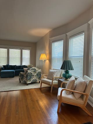 Elmwood Village 3 Bed with Parking, photo 1 of 10