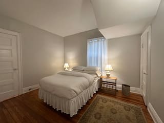 Elmwood Village 3 Bed with Parking, photo 8 of 10