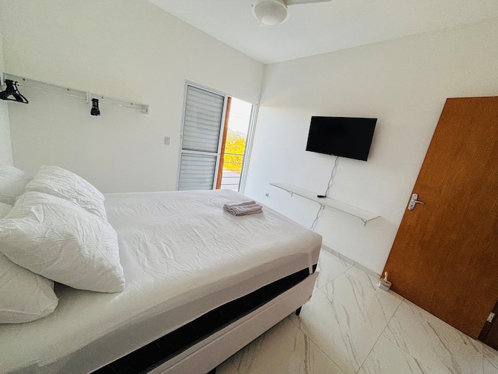 Schlafzimmer 1