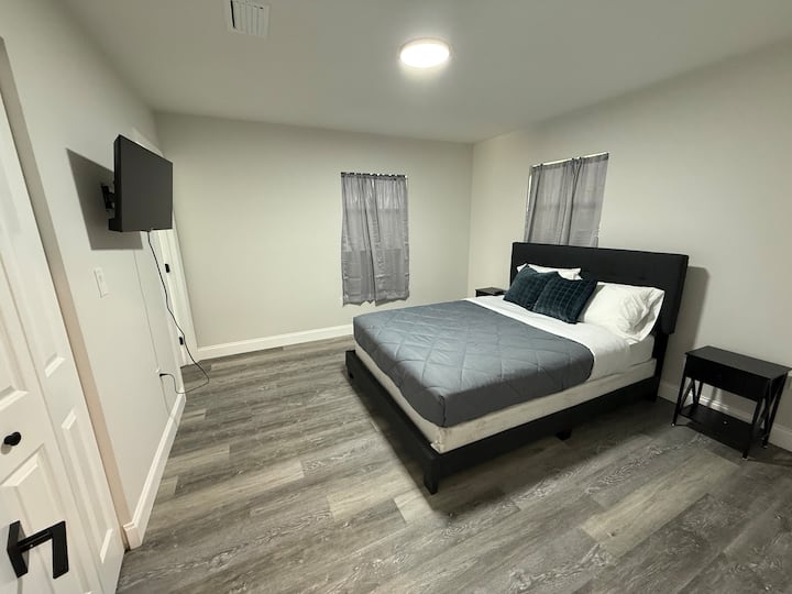 غرفة النوم 1