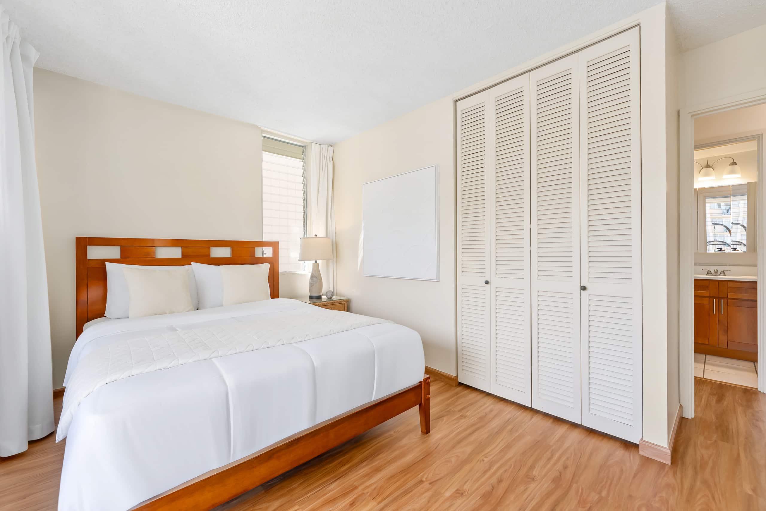 The Moku Hideaway of Waikiki | 2BR | Parking - Photo 14