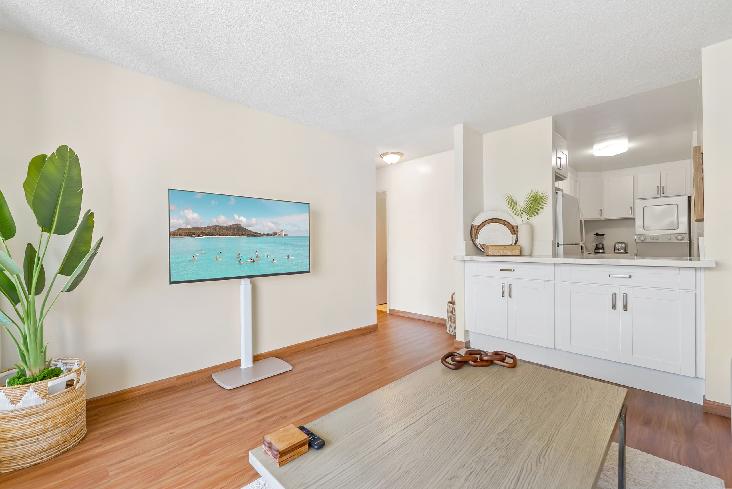 The Moku Hideaway of Waikiki | 2BR | Parking - Photo 9