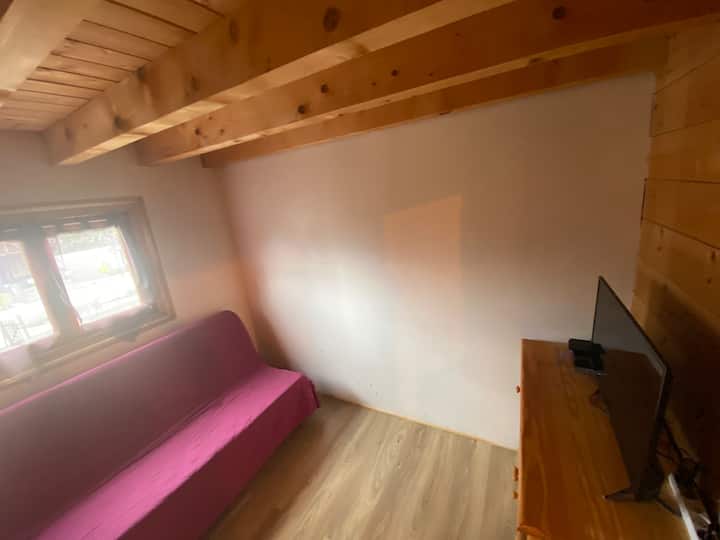 Chalet à La Montagne - Saint-Léger-les-Mélèzes