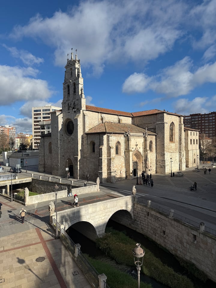 Apartamento En San Lesmes. - Burgos