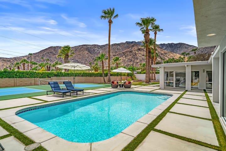 Mountain View Oasis - Pickleball, Pool & More