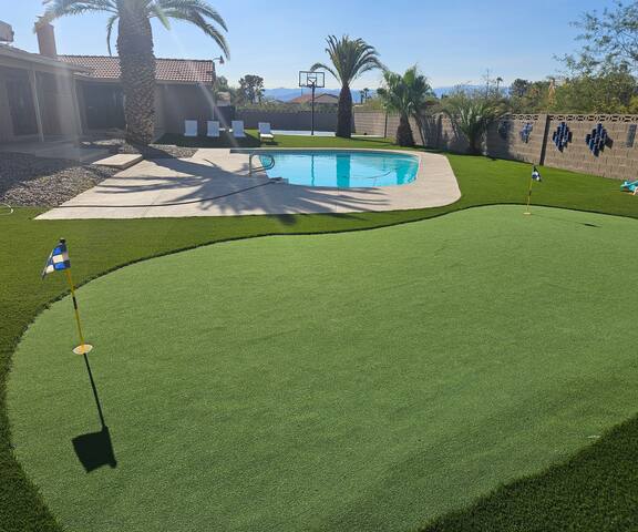 Luxury Haven: Elegance Redefined gallery image 4