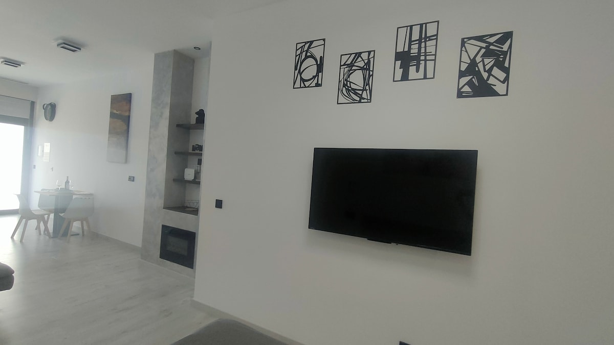 Airbnb con mejor rendimiento: Amazing new flat Mestalla Stadium, Aragó Metro en El Pla Del Real