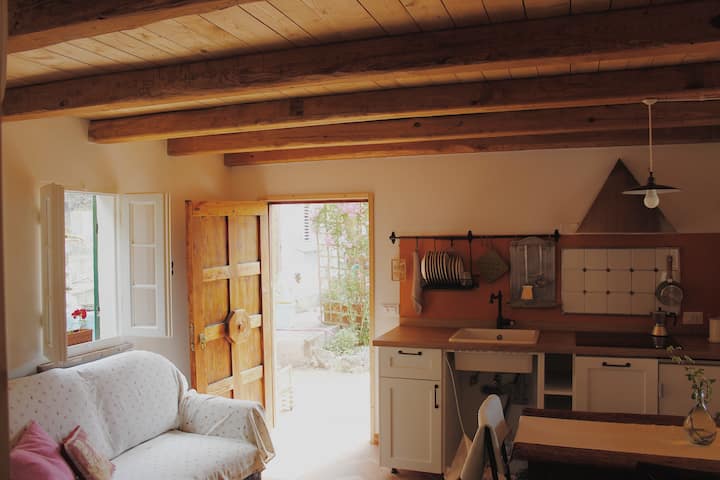 Bice Di Casteruggia - Varazze