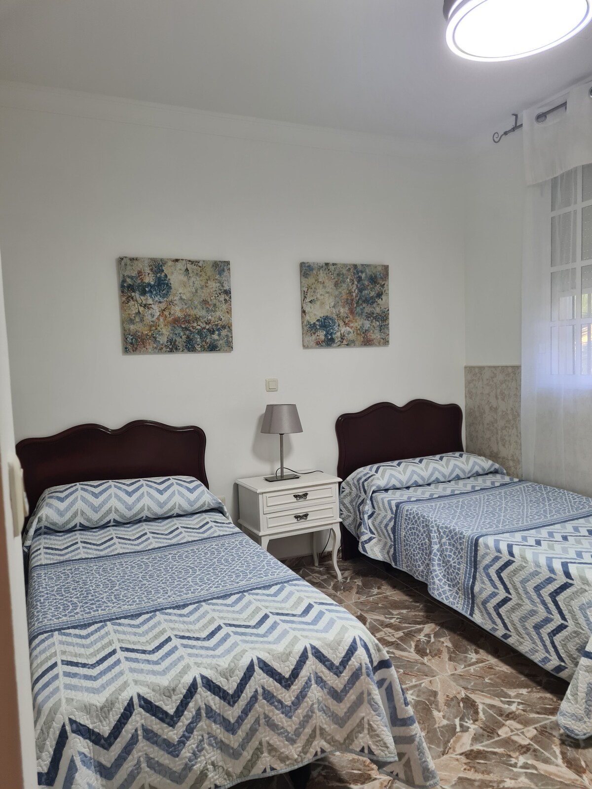 غرفة النوم 1