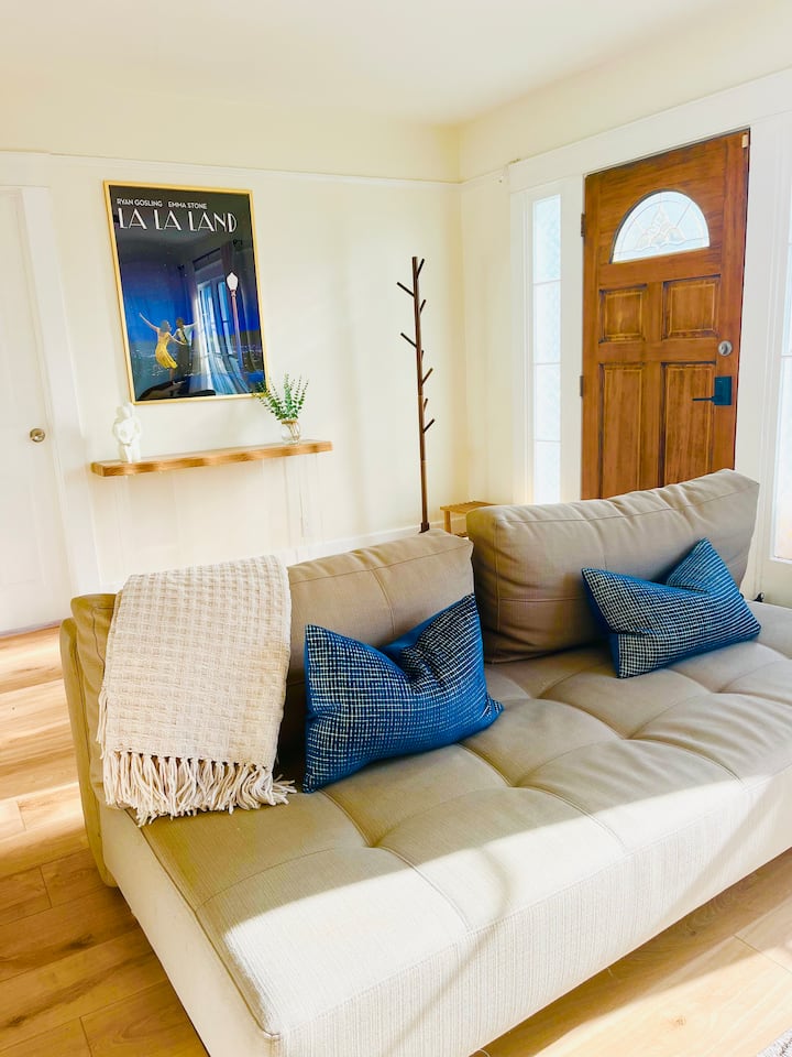 Cozy Hollywood Cottage•los Angeles / Free Parking - Los Angeles, CA