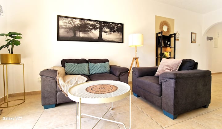 2 Bedroom Apt With Pool - Paphos