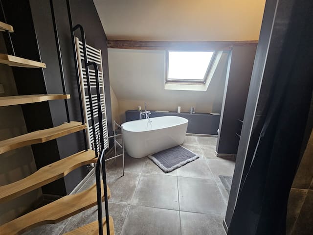 Genius Bnb managed Airbnb listing 2