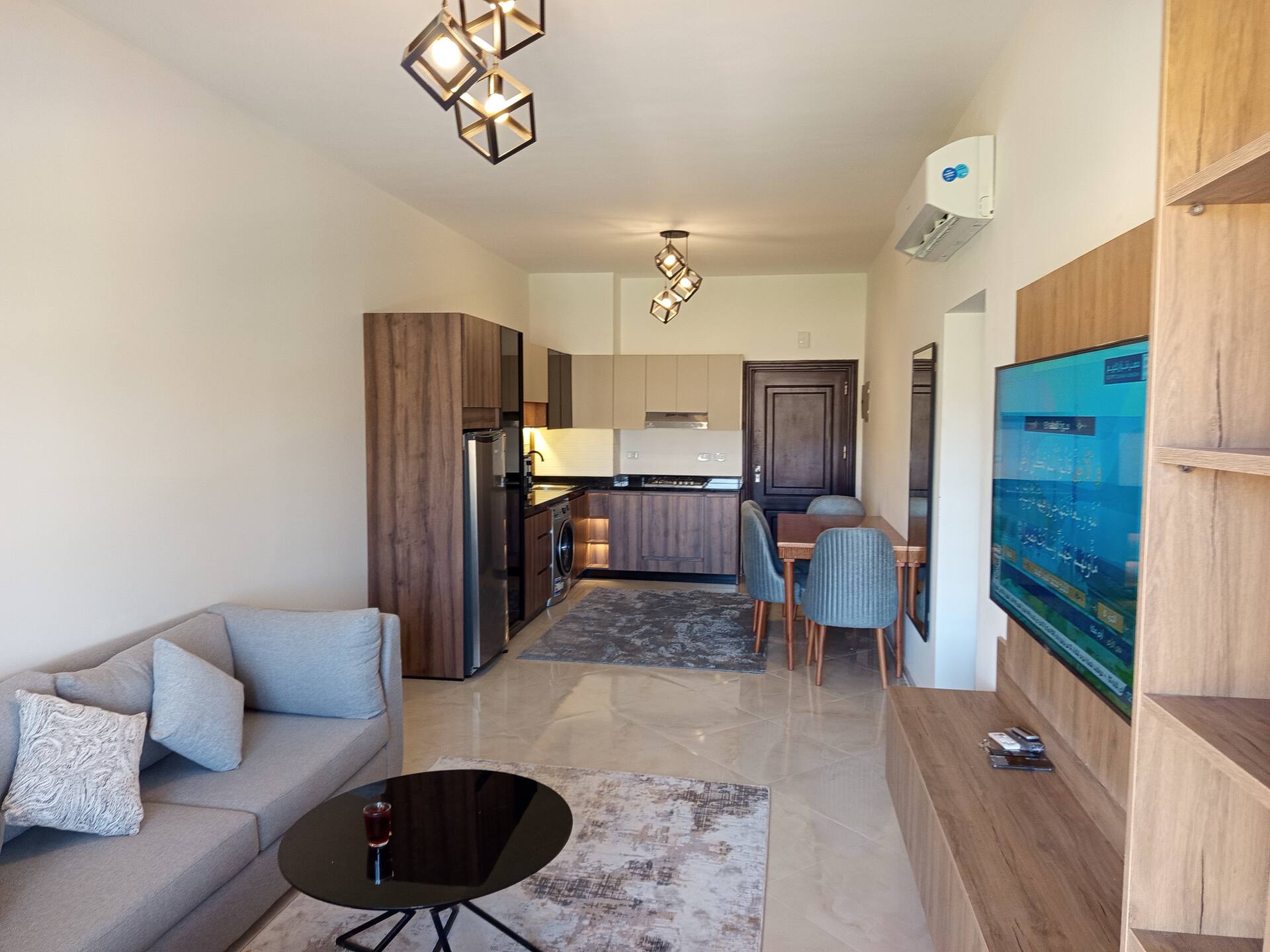 One Bed Room. Golf Heights. Sofa & Folding chair — photo 3