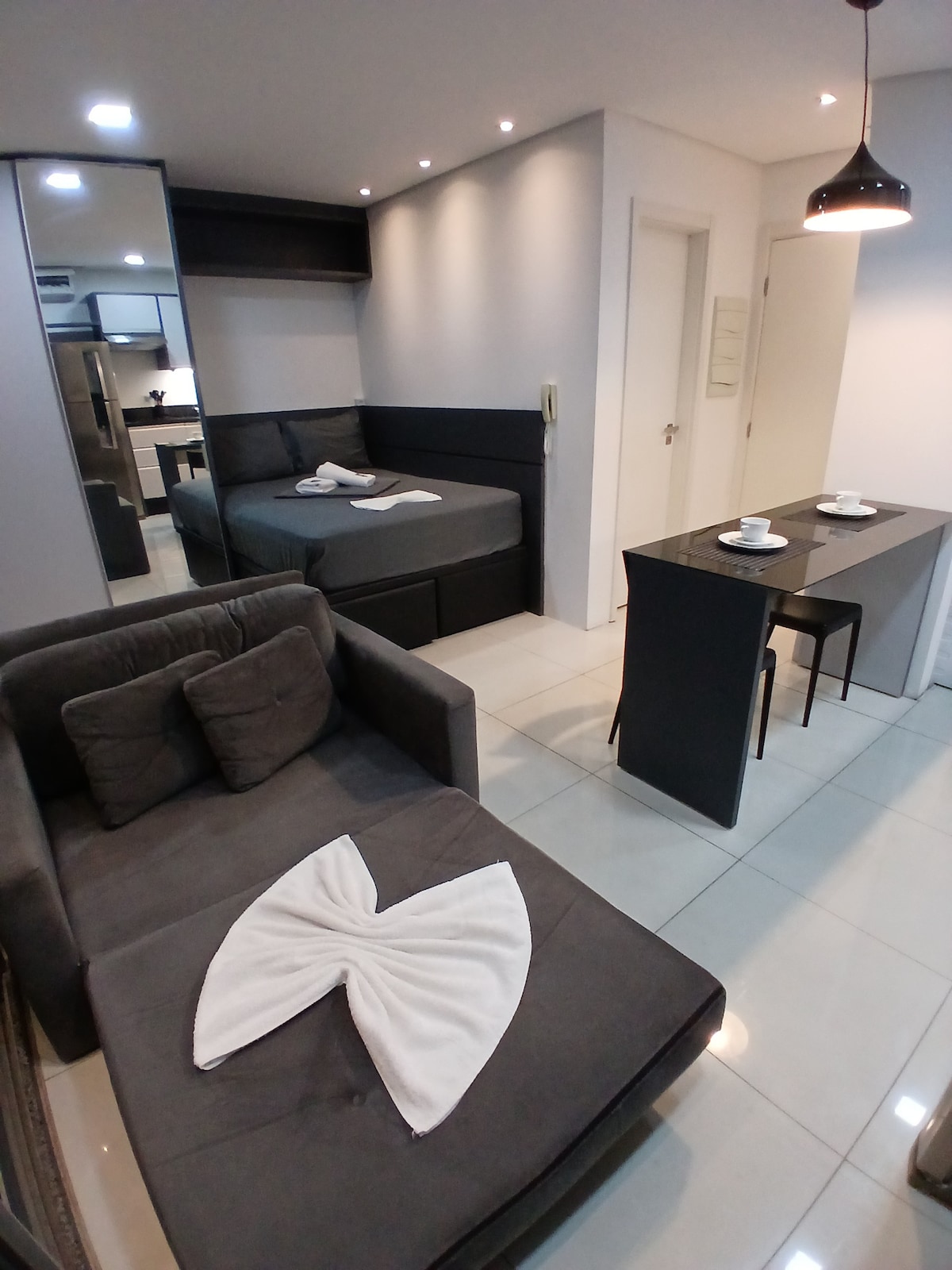 Airbnb em destaque: Studio in the heart of CWB em Rebouças
