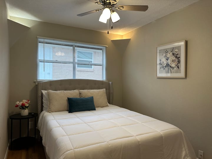 U prostoriju ulazi puno svjetla! 