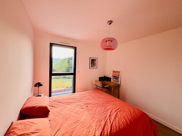 غرفة النوم 2