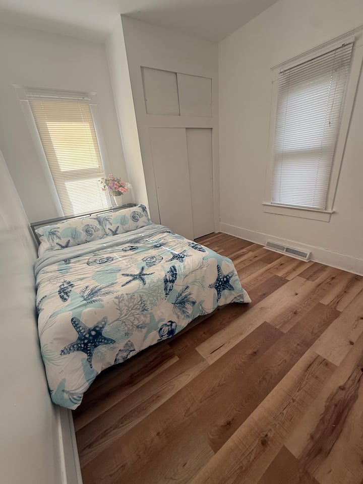 غرفة النوم 2