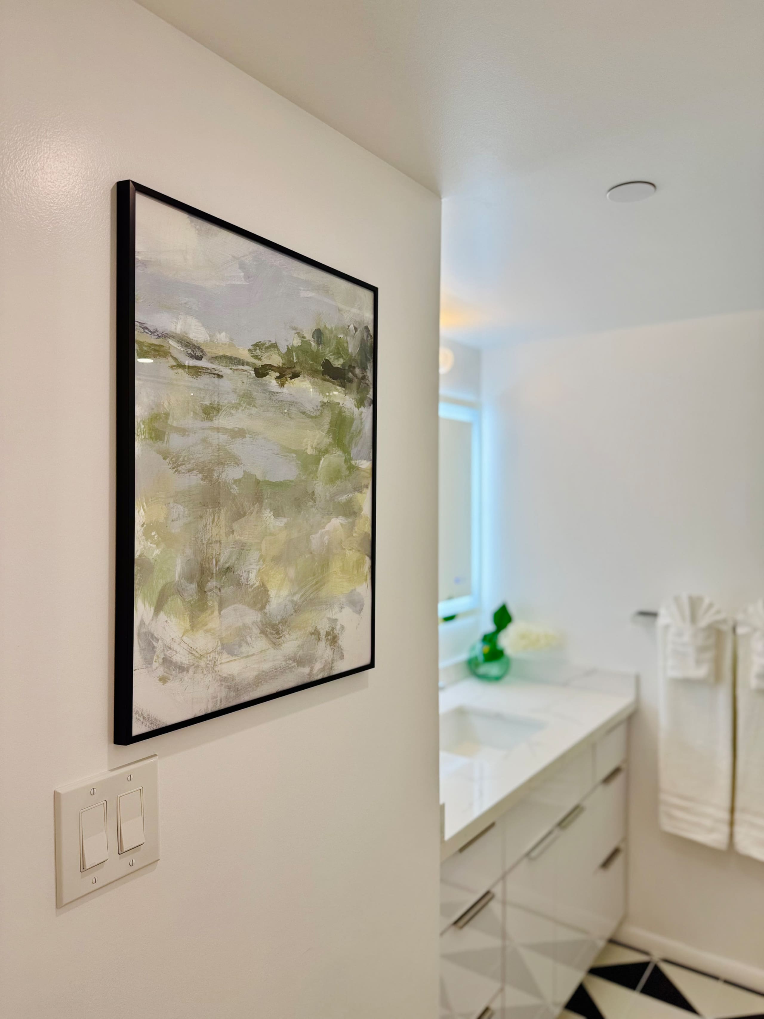 Condo in Honolulu · ★4.95 · 1 bedroom · 2 beds · 1 private bath - Image 24