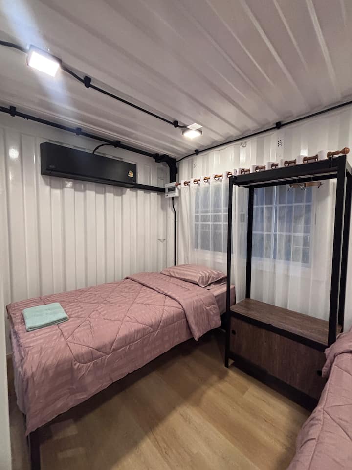 Zone2 Farmstay Phetchaburi - Ban Laem