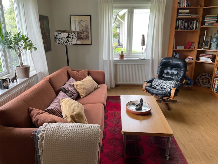 Mysigt Hus På Lantligt Läge Utanför Hässleholm - Suède