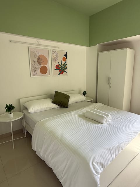 Phoenix 304: Fully Private 3BHK | Furnished