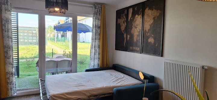 Kvalitná rozkladacia pohovka s matracom 140 cm x 190 cm