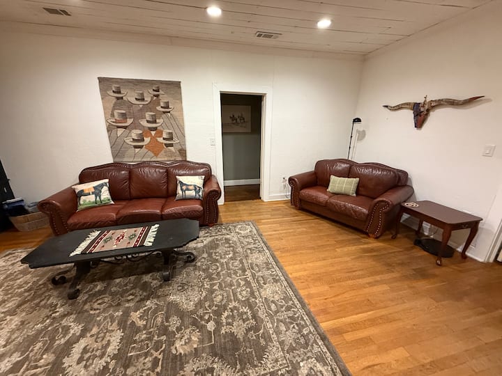 Charming Home On Sayles Blvd - 애빌린