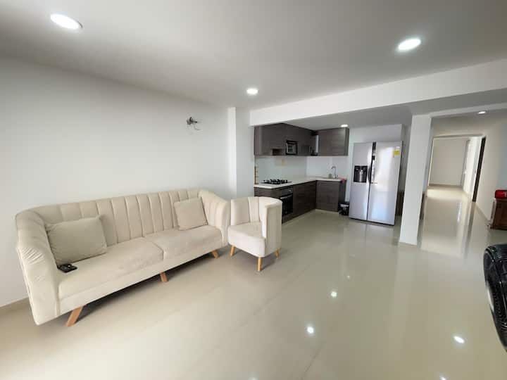 Casa Grande 3 Habitaciones - Montería