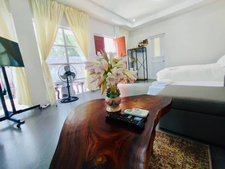 North Coastal Beach House (Beachfront)-ilocos Sur - Philippines