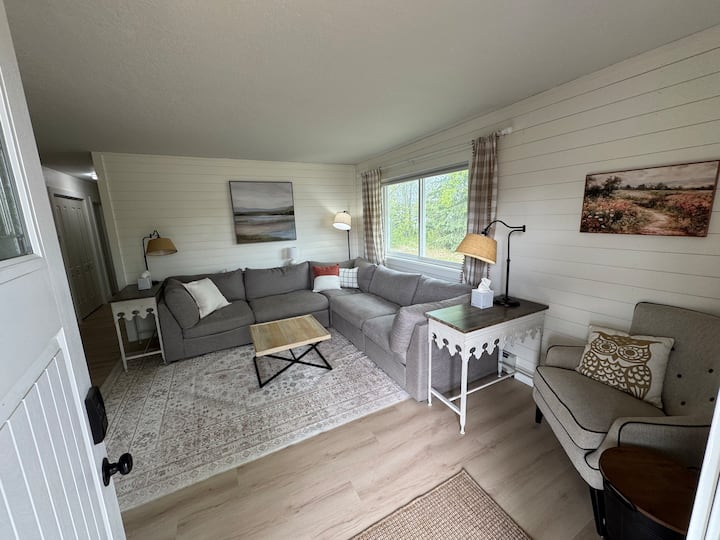 The Selah Cozy Cottage In Soldotna. - Soldotna, AK