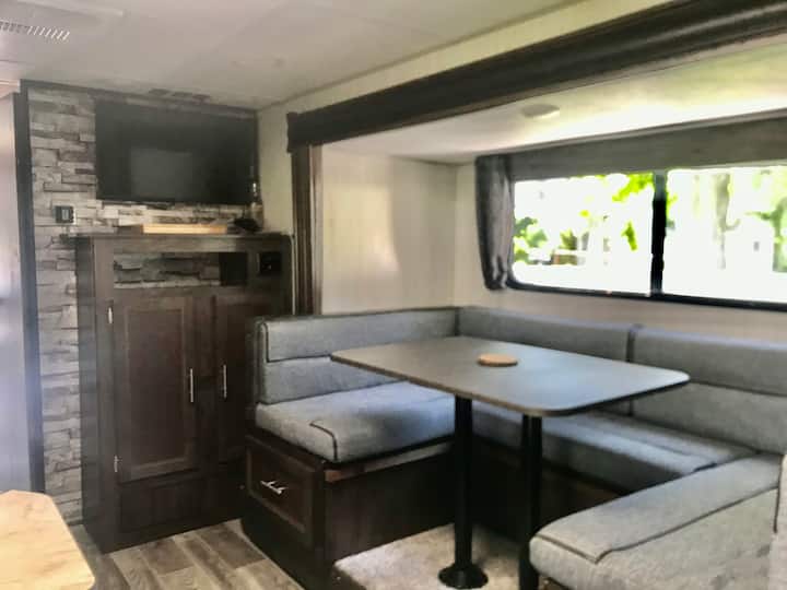 2 Bedroom - Private Rv - Glen Burnie, MD