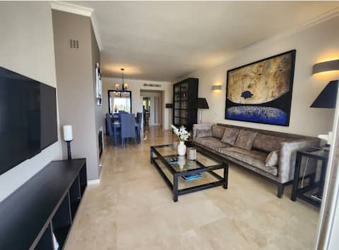 Successful Airbnb property: La Quinta Golf Marbella (golf course) in Benahavís
