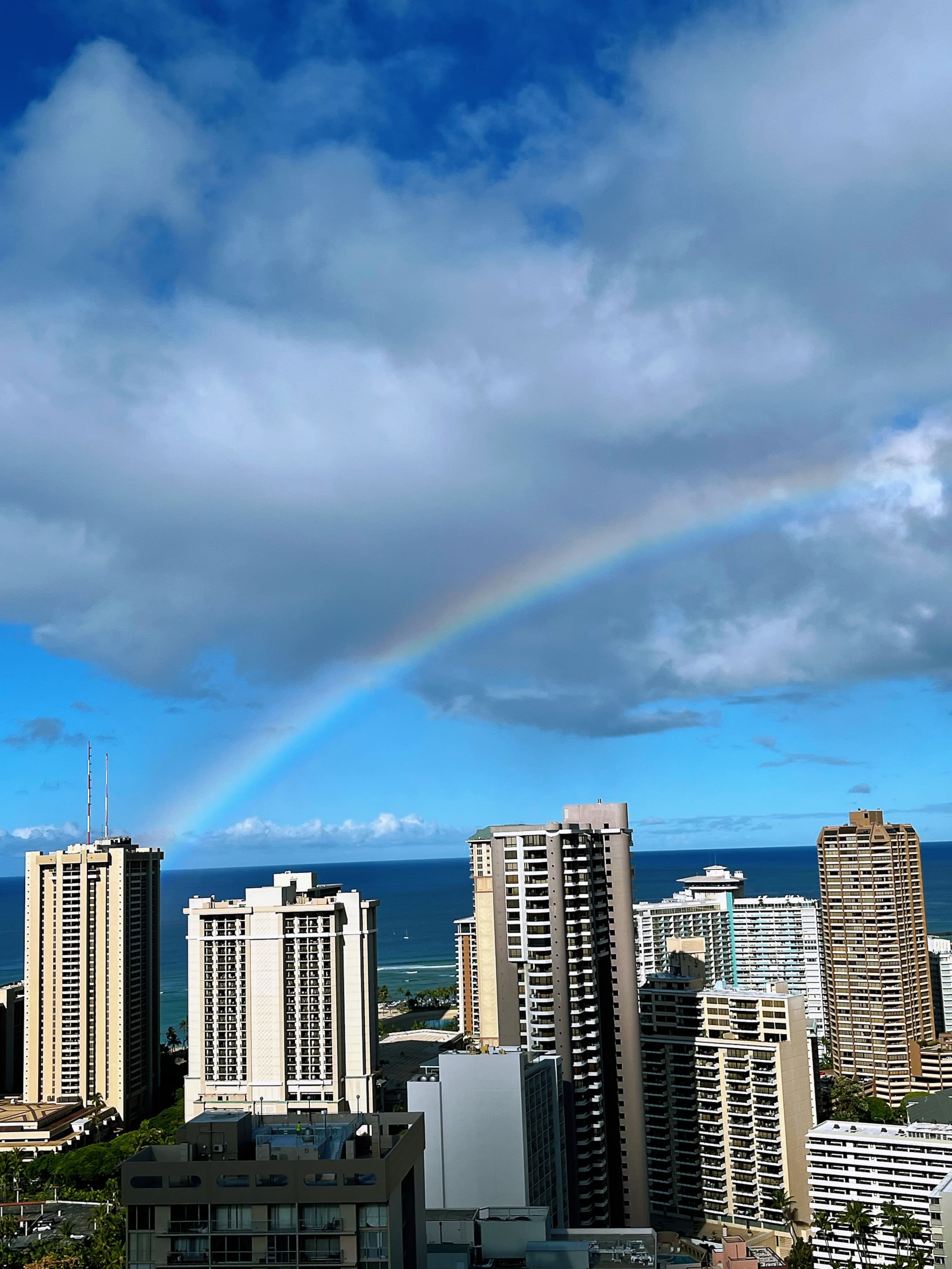 Only One In Waikiki Dual Private Penthouse 43 FL - Image 26