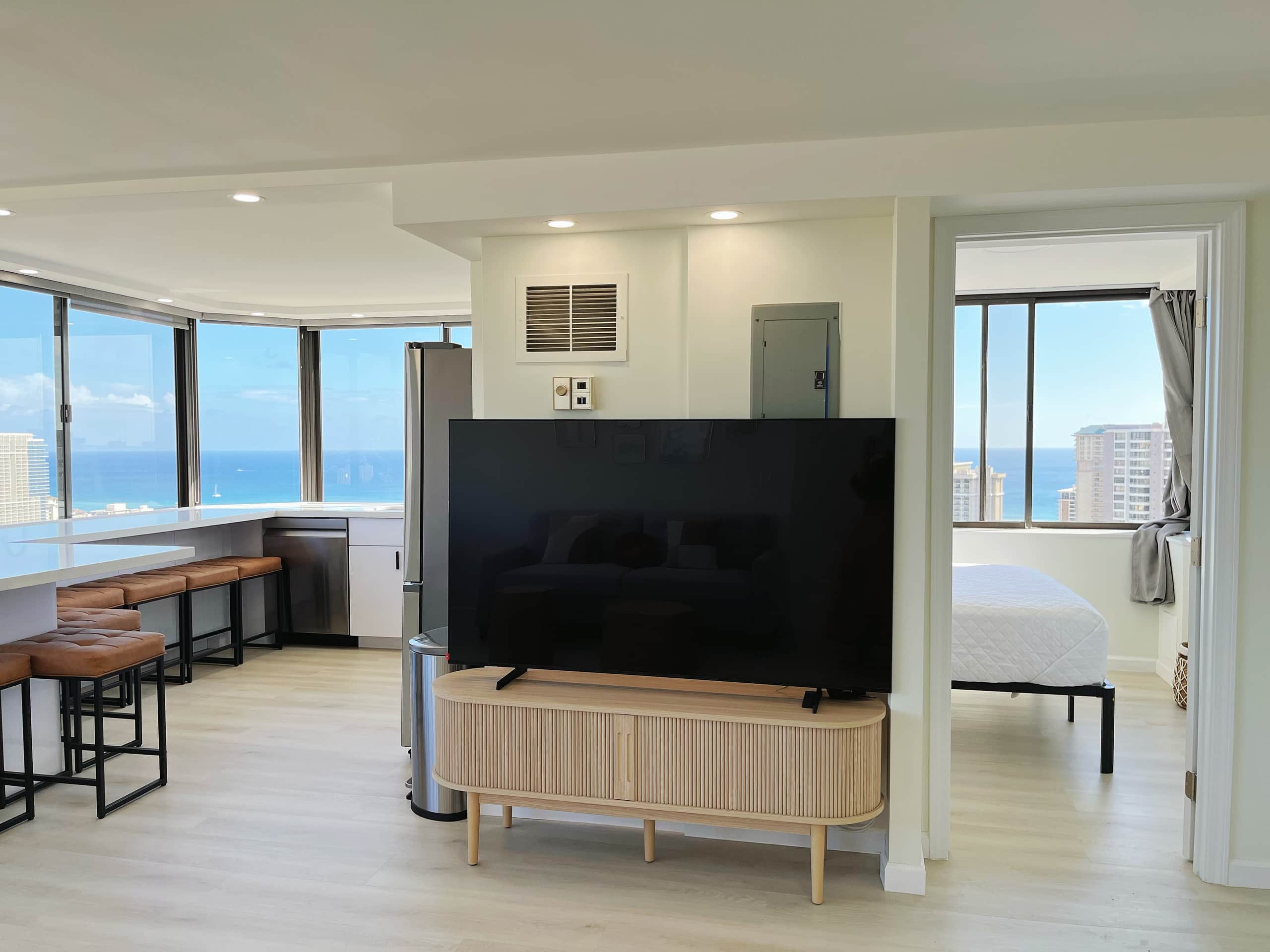 Only One In Waikiki Dual Private Penthouse 43 FL - Image 18