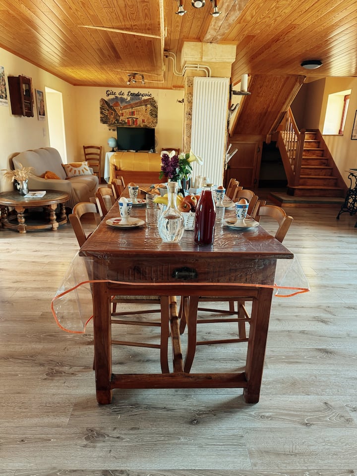 Gîte De Lendrevie. Idéal Pour Vos Vacances - Sarlat-la-Canéda